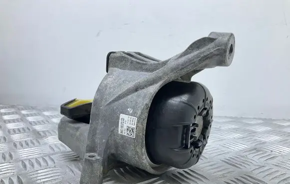 Audi A4 S4 B9 Engine mount bracket 8W0199372CD