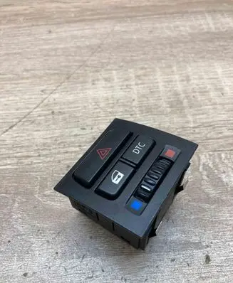 BMW 3 E90 E91 Hazard light switch 6945652