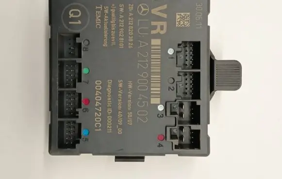 Mercedes-Benz C W204 Door control unit/module A2129028101 A2129004502 A2128203826