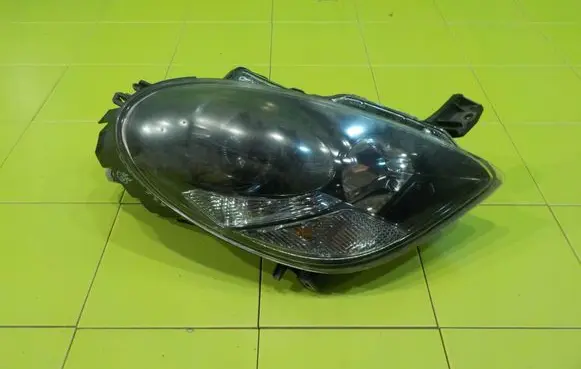Citroen C-Zero Headlight/headlamp PRZOD 18AB36