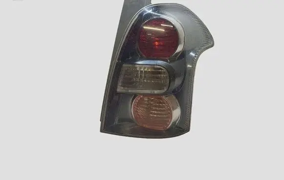 Toyota Corolla Verso AR10 Rear/tail lights 815500F080 13126FA 071057362