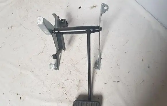 Volvo XC90 Brake pedal 8622064