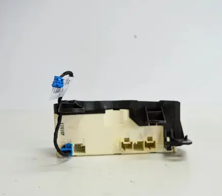 Mercedes-Benz C W204 Tailgate/trunk control unit/module A2129004203