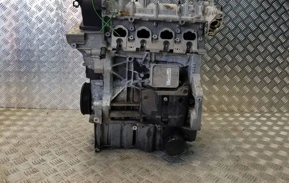 Skoda Fabia Mk3 (NJ) Engine S27708362 04E103023BE CJZ