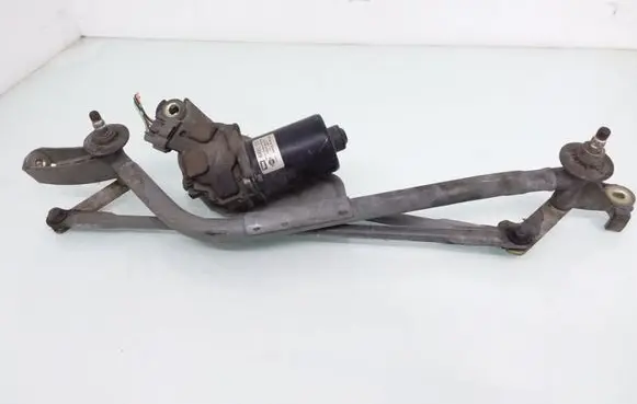 Nissan Almera N16 Front wiper linkage and motor 28800BN000 404582