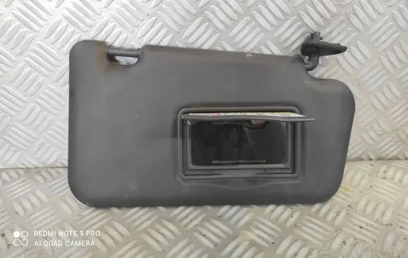 Nissan Juke I F15 Sun visor