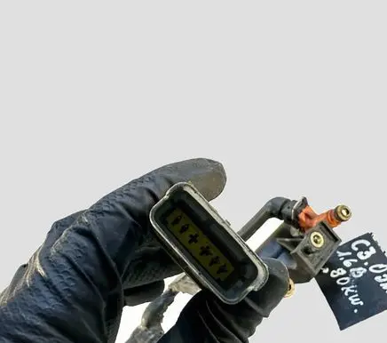 Citroen C3 Fuel main line pipe