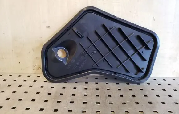 Volkswagen Sharan Sliding door trim 7N0843801D