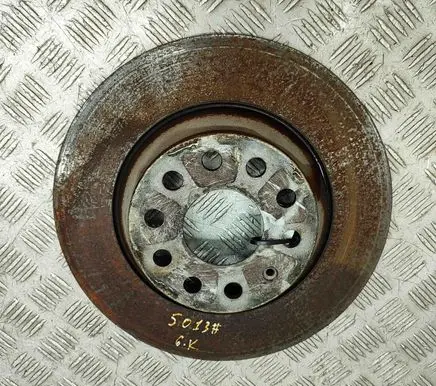Volkswagen PASSAT B8 Rear brake disc 3Q0615601A