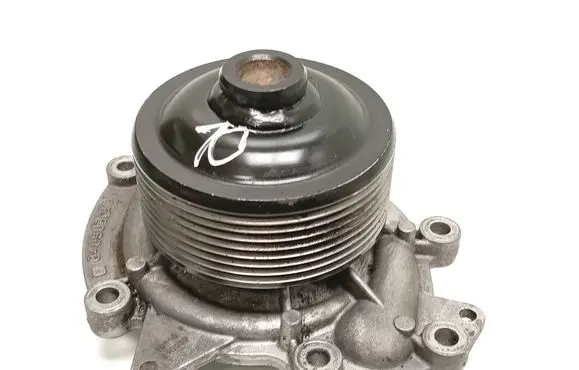 Mercedes-Benz ML W164 Water pump 040903043