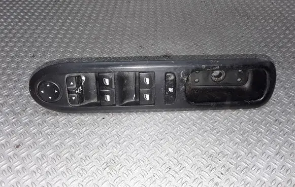 Electric window control switch