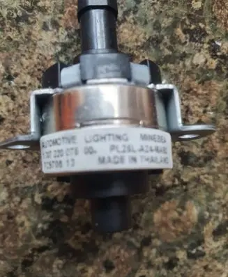 Volkswagen Tiguan Headlight level adjustment motor 130722007500