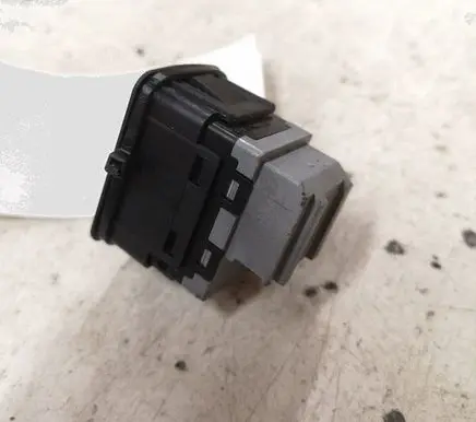 Audi A6 S6 C6 4F Alarm switch 4F0962109