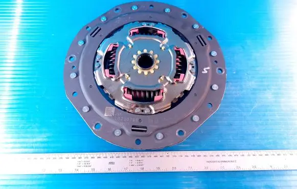 Toyota Sienna XL40 IV Clutch pressure plate 1G220790 J59