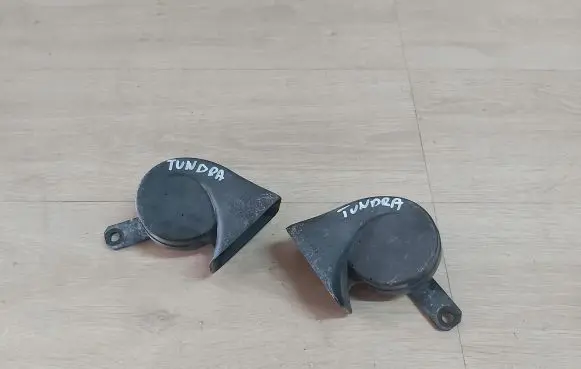 Toyota Tundra II Horn signal TUNDRAKLAKSON