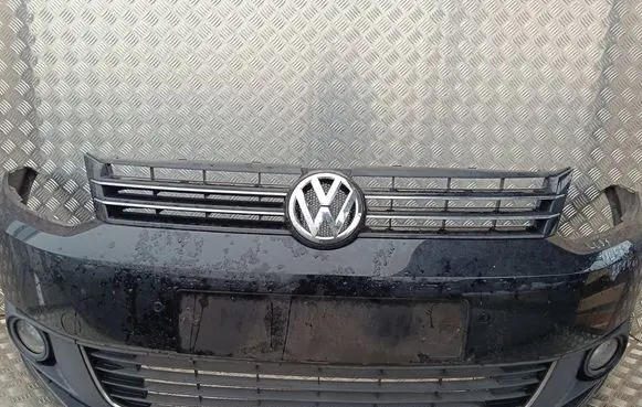Volkswagen Touran II Front bumper