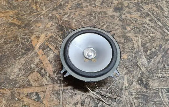 Dacia Logan I Front door speaker 2458