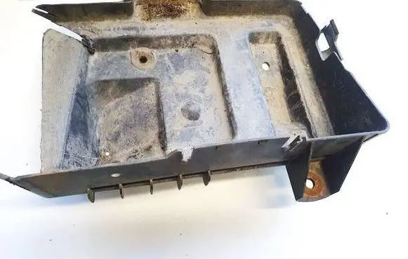 Opel Zafira A Battery box tray 24449812
