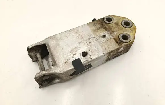 BMW 5 F10 F11 Front bumper shock/impact absorber 7200705