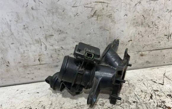 Peugeot 508 Throttle valve 9675233680