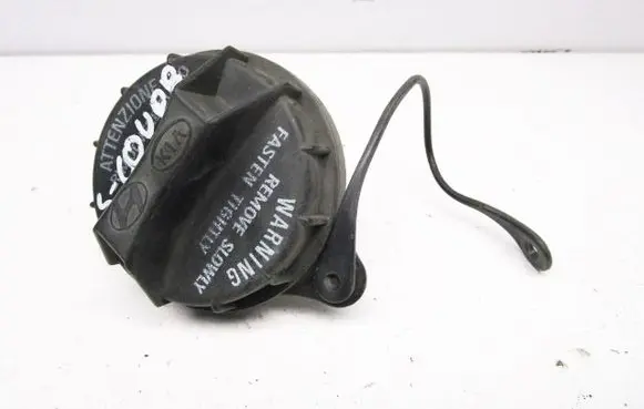 Hyundai Coupe Fuel tank filler cap 