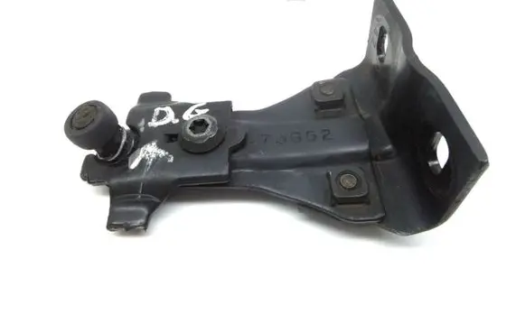 Chrysler Voyager Sliding door upper roller guide/hinge 675652