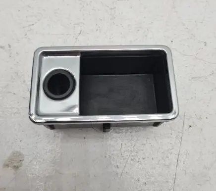 BMW 5 E39 Car ashtray 51168184516 121451