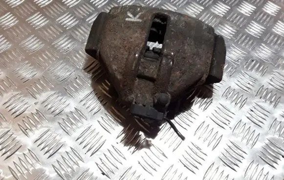 Volkswagen II LT Front brake caliper