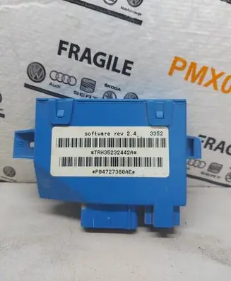 Chrysler Pacifica Tailgate/trunk control unit/module P04727380AE