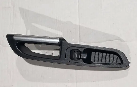 Ford C-MAX II Electric window control switch AM51-R26690-AHW