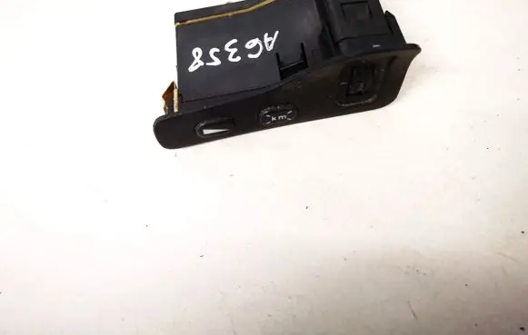 Alfa Romeo 156 Headlight level height control switch 156031653