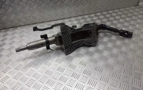 Opel Astra J Rear steering column 39019157
