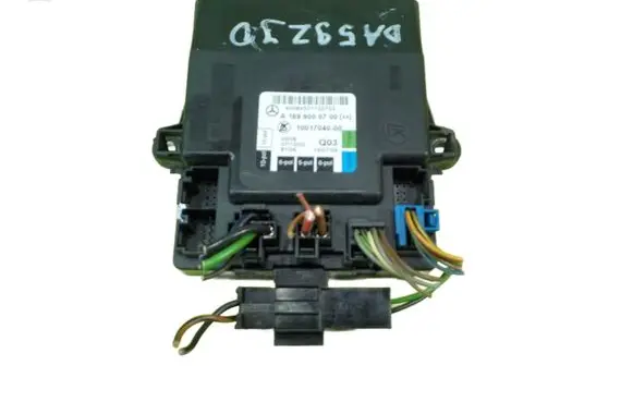 Mercedes-Benz B W245 Central body control module A1699000700