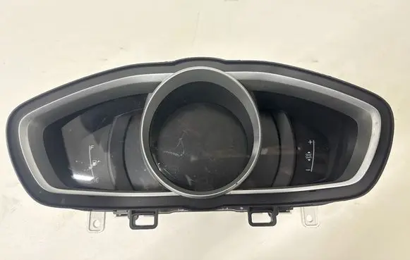 Speedometer (instrument cluster)