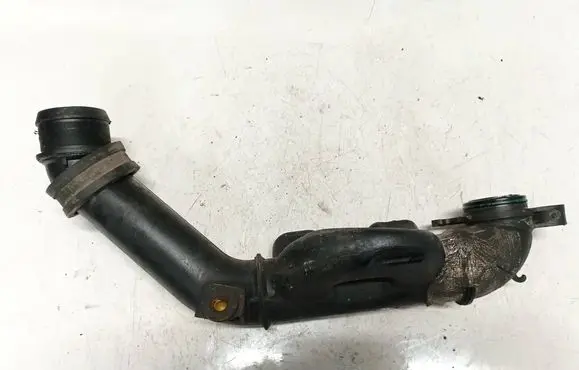 Intercooler hose/pipe
