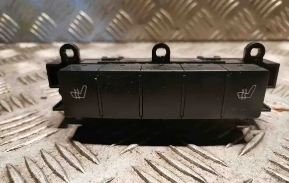 Mercedes-Benz B W245 Seat heating switch A1698208510 1698208510