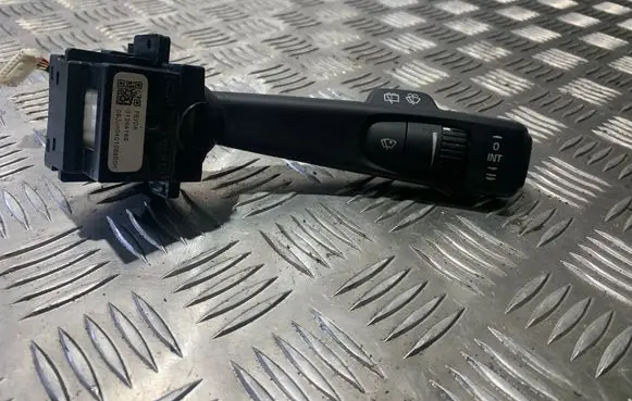 Volvo XC60 Wiper control stalk 31264169