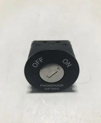 KIA Sorento Passenger airbag on/off switch 