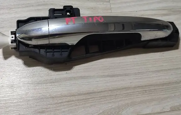 Rear door exterior handle
