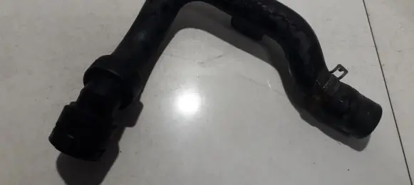 Volkswagen PASSAT B6 Engine coolant pipe/hose 8d0121101ad