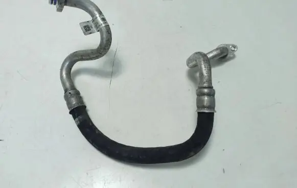 Jaguar F-Pace Air conditioning (A/C) pipe/hose HX7319N602BA HX73-19N602-BA LR091476