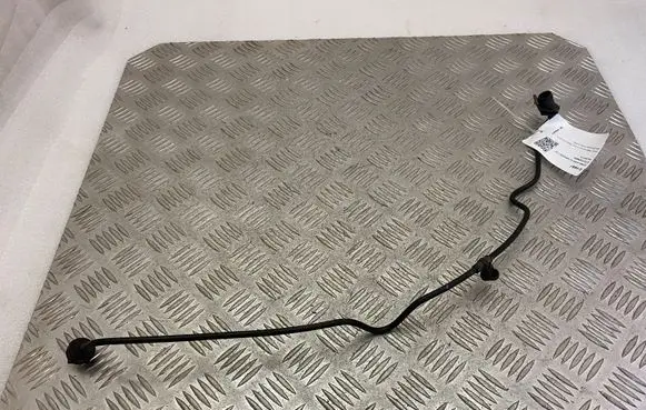 Volvo XC60 Engine coolant pipe/hose 32252211