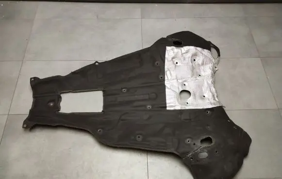 Mercedes-Benz E W213 Other center console (tunnel) element W13