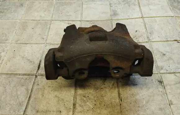 Ford Mondeo MK IV Front brake caliper
