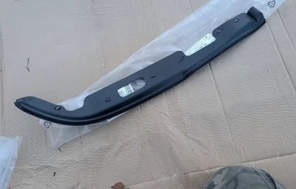 Mini Clubman F54 Front door rubber seal 7344152
