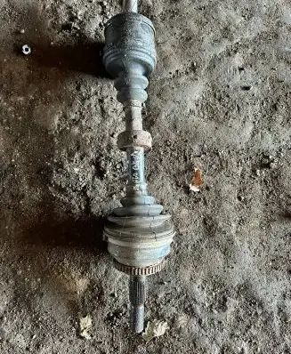Volvo V70 Front driveshaft P9183785 T980513