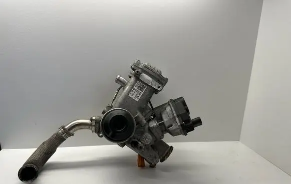 Porsche Cayenne (92A) EGR valve cooler 059131515BL