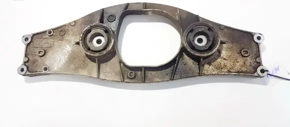 Mercedes-Benz S W221 Engine mount bracket a2213521406