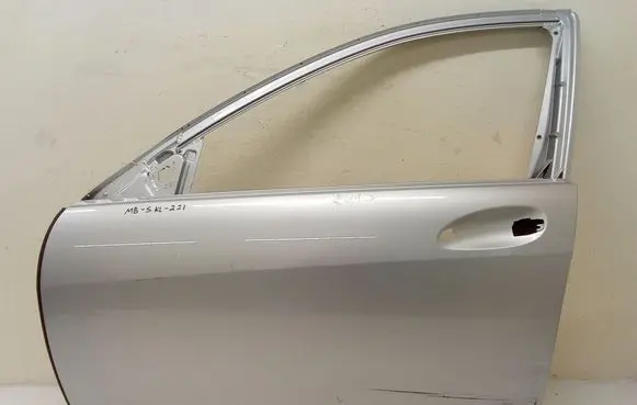 Mercedes-Benz S W221 Front door A2217200105