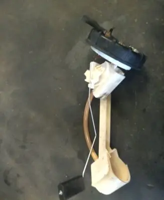 Audi A4 S4 B5 8D Fuel level sensor 8d0919673n 321201375a